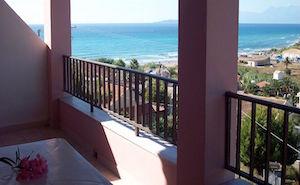 Moros Apartments and Studios, San Stefanos 