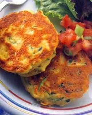 Kolokythokeftedes (Courgette Fritters)